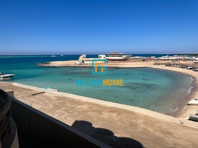 🏖️ Роскошная 1-комнатная квартира с потрясающим видом на море – район Арабия, Хургада